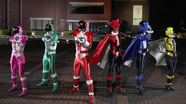 快盗戦隊ルパンレンジャーVS警察戦隊パトレンジャー en film