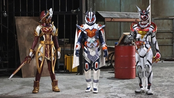 仮面ライダーマジェード with ガールズリミックス